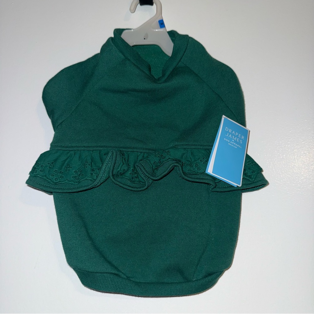 🆕 Draper James Green Dog Ruffle Sweatshirt